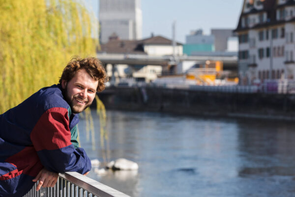 Mo v1b 1800x1200 kompr